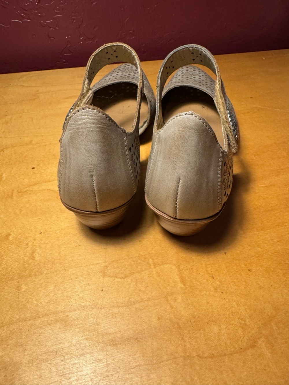 Reiker Perforated Floral Mary Jane Clogs in Taupe size 8 - Picture 3 of 6